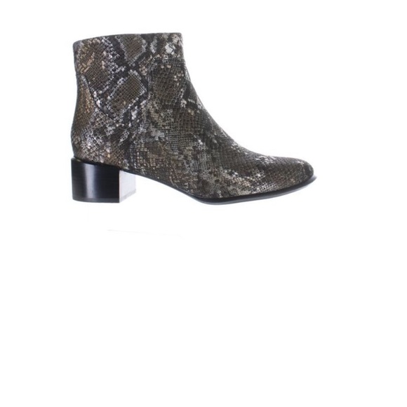 Vionic shoe bootie - Picture 10 of 11